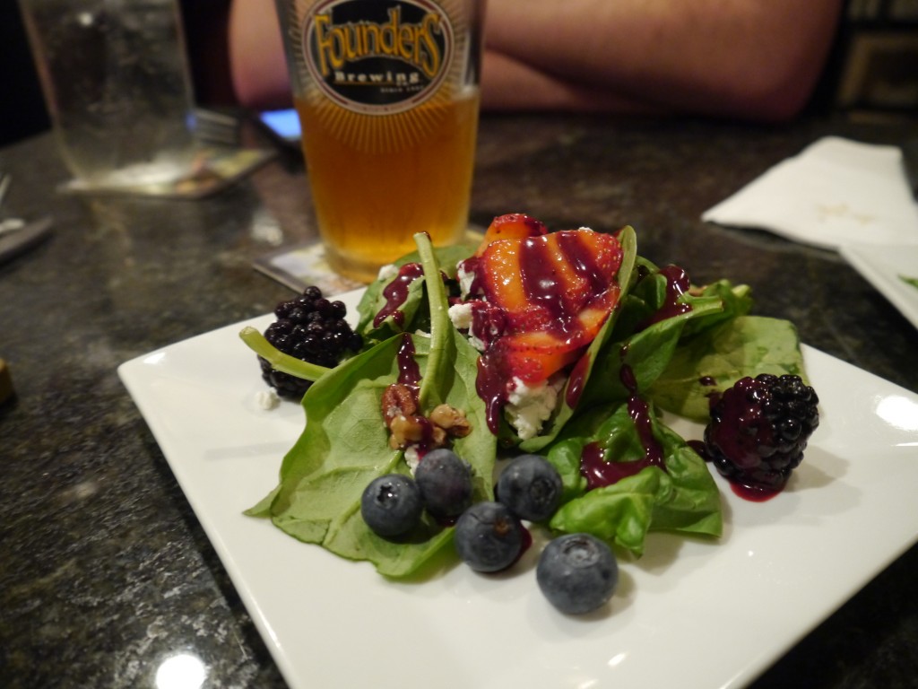 Three berry spinach salad